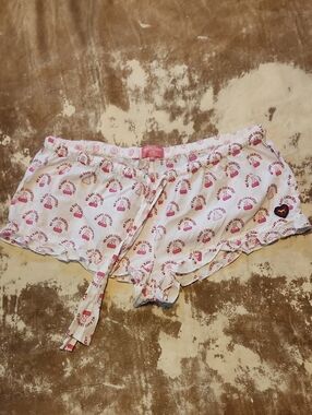 Y2k Pink VS We Have Chemistry Sleep Shorts. L